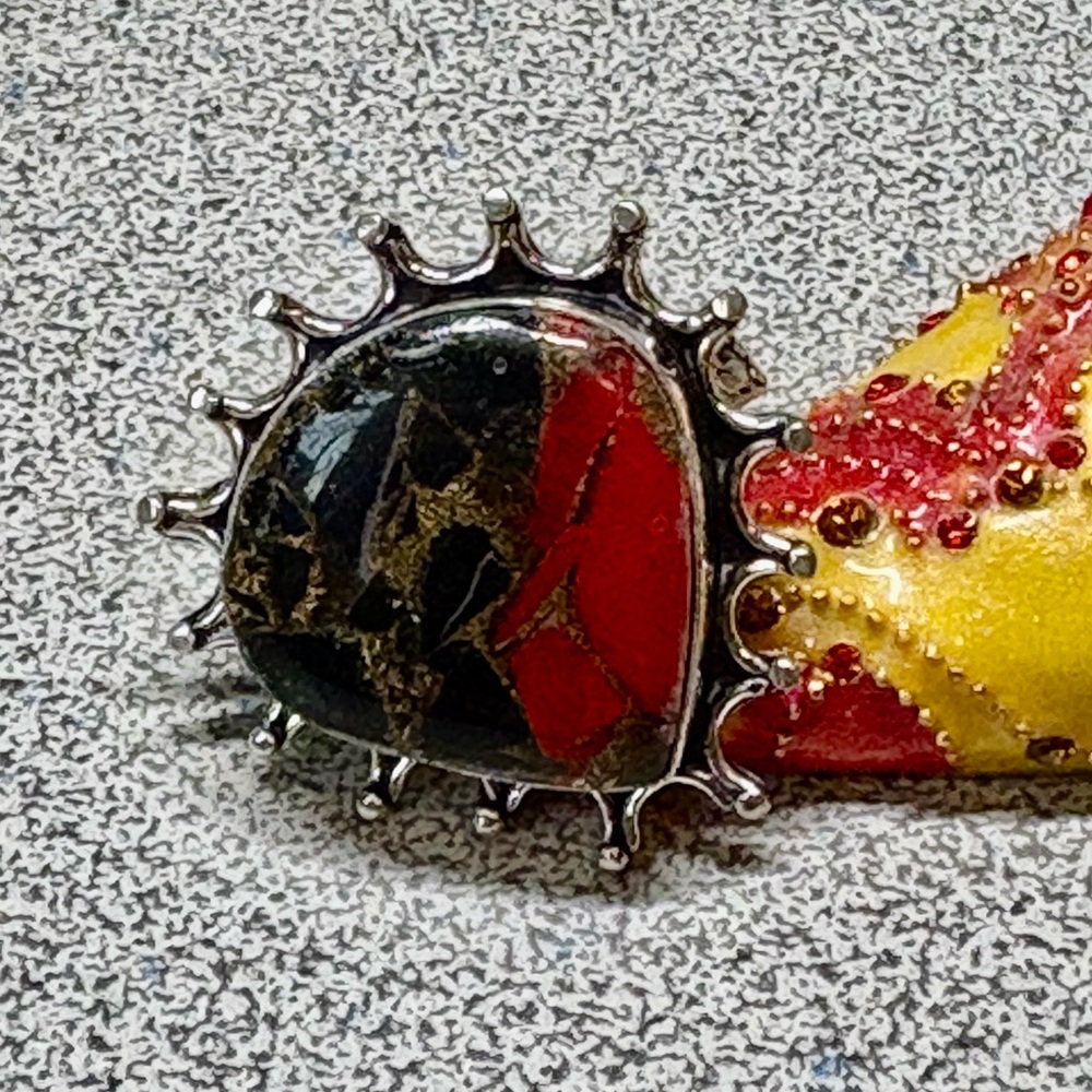 SALE!! Ethnic Spiny oyster Elegant Red and Black Stone Silver Ring